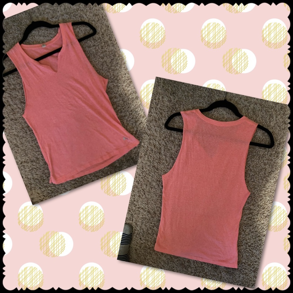 Under Armour Undeniable Sleeveless Crew Ta…